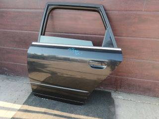 bontott AUDI A4 B6 Bal hátsó Ajtó (Részeivel)