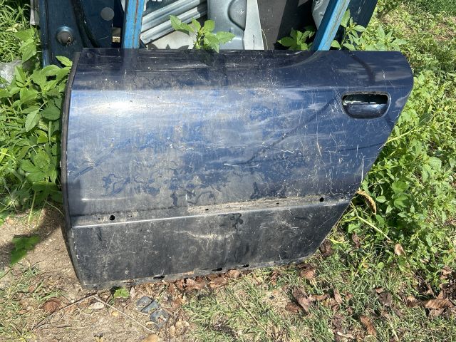 bontott AUDI A4 B6 Bal hátsó Ajtó (Üres lemez)
