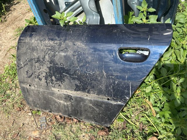 bontott AUDI A4 B6 Bal hátsó Ajtó (Üres lemez)