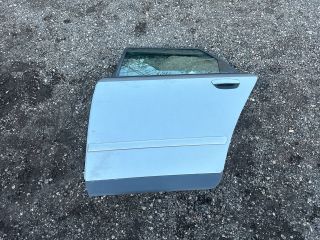 bontott AUDI A4 B6 Bal hátsó Ajtó (Üres lemez)
