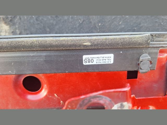 bontott AUDI A4 B6 Bal hátsó Ajtó (Üres lemez)