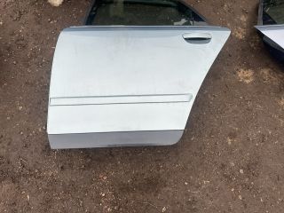 bontott AUDI A4 B6 Bal hátsó Ajtó (Üres lemez)