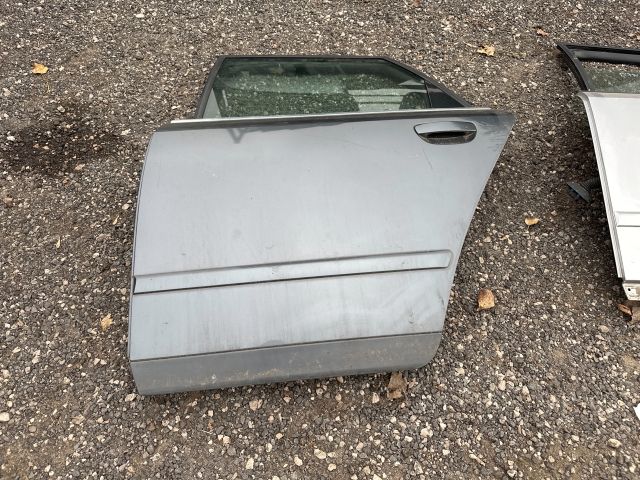 bontott AUDI A4 B6 Bal hátsó Ajtó (Üres lemez)