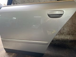 bontott AUDI A4 B6 Bal hátsó Ajtó (Üres lemez)