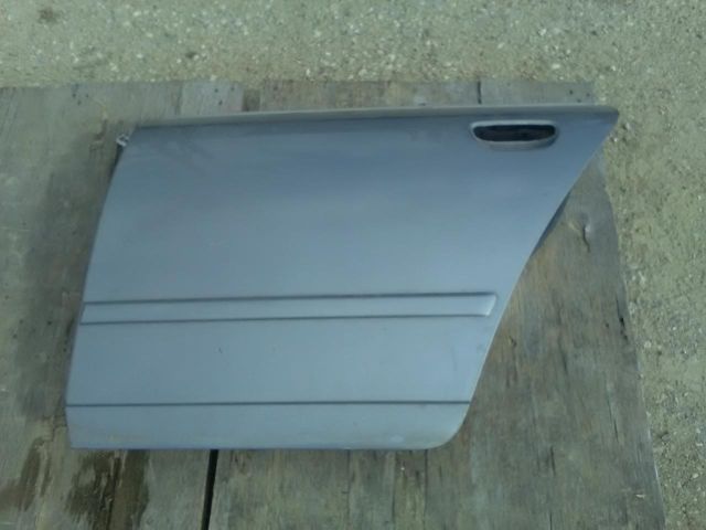 bontott AUDI A4 B6 Bal hátsó Ajtó (Üres lemez)