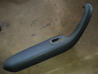 bontott AUDI A4 B6 Bal hátsó Ajtóbehúzó