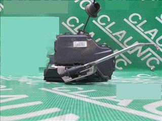 bontott AUDI A4 B6 Bal hátsó Ajtózár