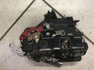 bontott AUDI A4 B6 Bal hátsó Ajtózár