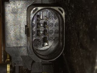 bontott AUDI A4 B6 Bal hátsó Ajtózár