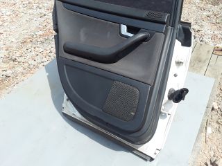 bontott AUDI A4 B6 Bal hátsó Ajtózár