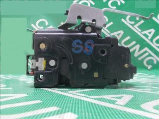 bontott AUDI A4 B6 Bal hátsó Ajtózár