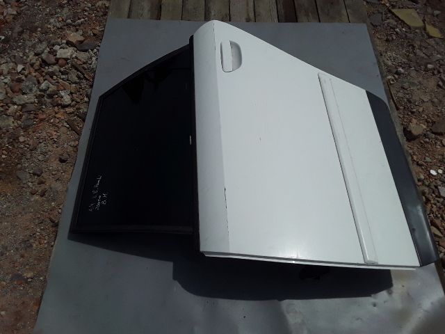 bontott AUDI A4 B6 Bal hátsó Ajtózár