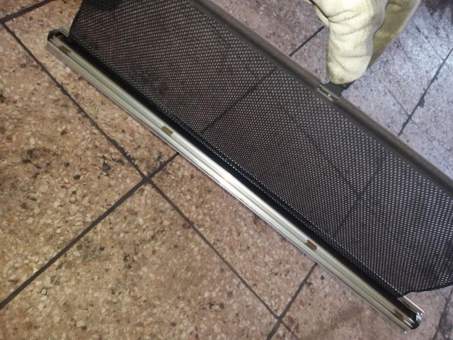 bontott AUDI A4 B6 Bal hátsó Árnyékoló Roló