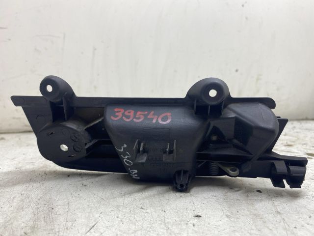 bontott AUDI A4 B6 Bal hátsó Belső Kilincs