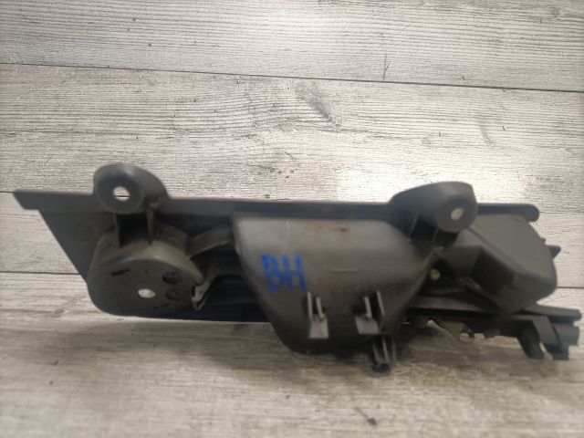 bontott AUDI A4 B6 Bal hátsó Belső Kilincs