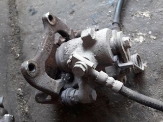 bontott AUDI A4 B6 Bal hátsó Féknyereg Munkahengerrel