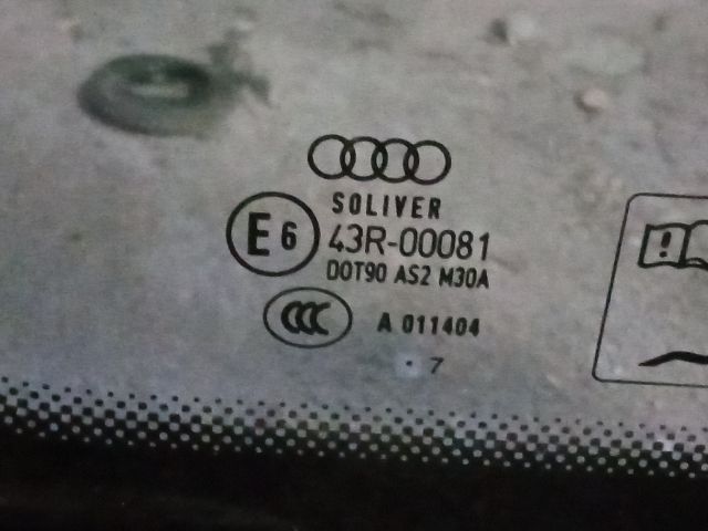 bontott AUDI A4 B6 Bal hátsó Fixüveg (Ajtóban)