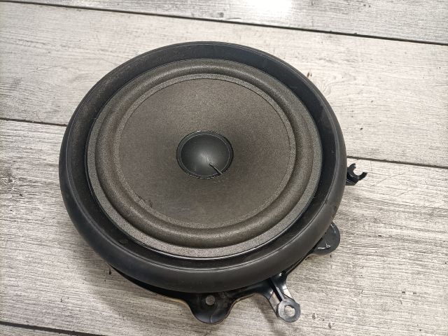 bontott AUDI A4 B6 Bal hátsó Hangszóró