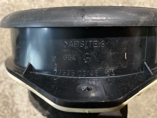 bontott AUDI A4 B6 Bal hátsó Hangszóró