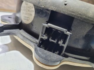 bontott AUDI A4 B6 Bal hátsó Hangszóró