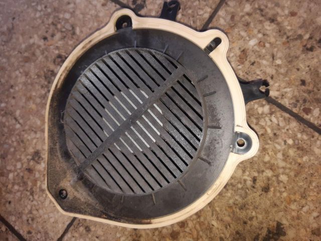 bontott AUDI A4 B6 Bal hátsó Hangszóró