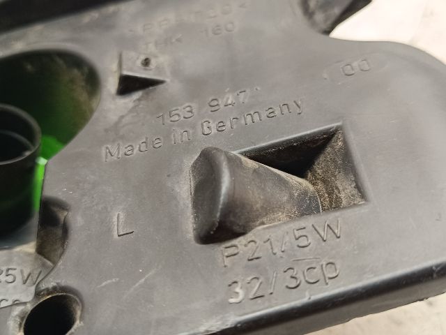 bontott AUDI A4 B6 Bal Hátsó Lámpa Foglalat