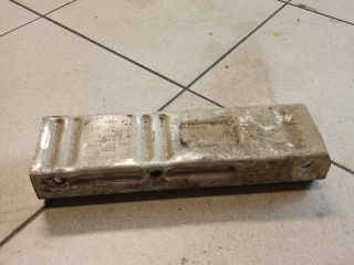 bontott AUDI A4 B6 Bal hátsó Lökhárító Merevítő (Fém)