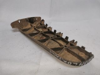 bontott AUDI A4 B6 Bal hátsó Lökhárító Tartó (Műanyag)