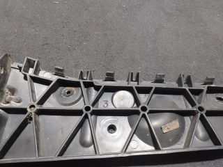 bontott AUDI A4 B6 Bal hátsó Lökhárító Tartó (Műanyag)