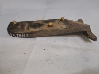 bontott AUDI A4 B6 Bal hátsó Lökhárító Tartó (Műanyag)