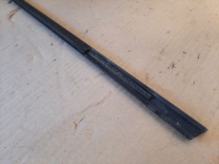 bontott AUDI A4 B6 Bal hátsó Vízlehúzó Gumicsík