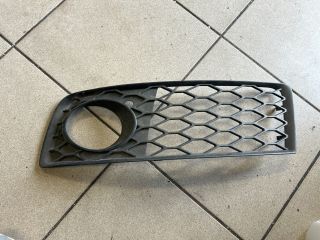 bontott AUDI A4 B6 Bal Ködlámpa Rács