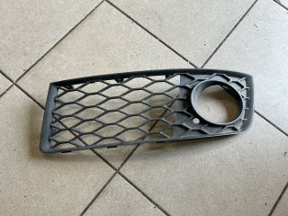 bontott AUDI A4 B6 Bal Ködlámpa Rács