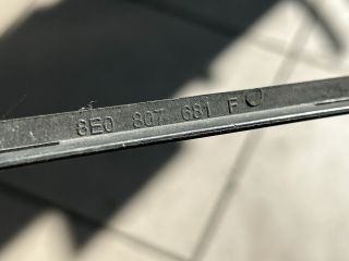 bontott AUDI A4 B6 Bal Ködlámpa Rács