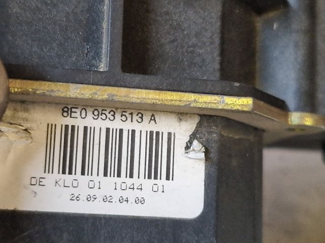 bontott AUDI A4 B6 Bal Kormánykapcsoló Irányjelző