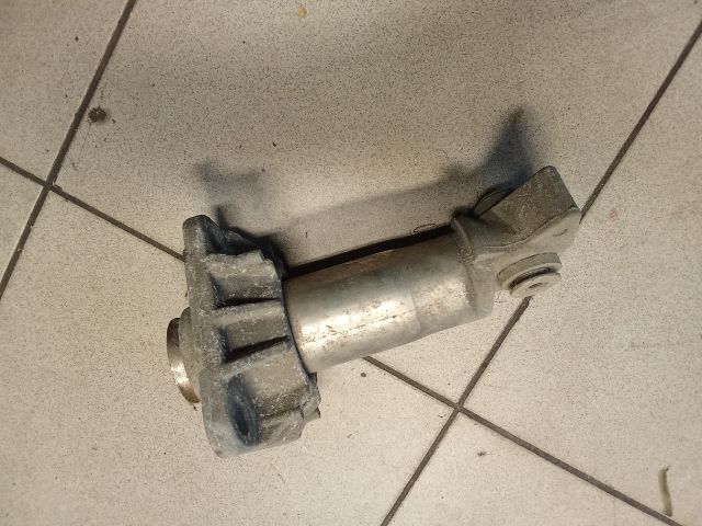 bontott AUDI A4 B6 Bal Lökhárító Tartó Nyúlványvég