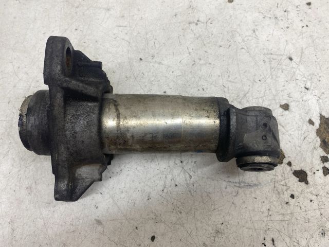 bontott AUDI A4 B6 Bal Lökhárító Tartó Nyúlványvég