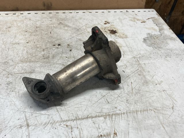 bontott AUDI A4 B6 Bal Lökhárító Tartó Nyúlványvég