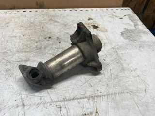 bontott AUDI A4 B6 Bal Lökhárító Tartó Nyúlványvég