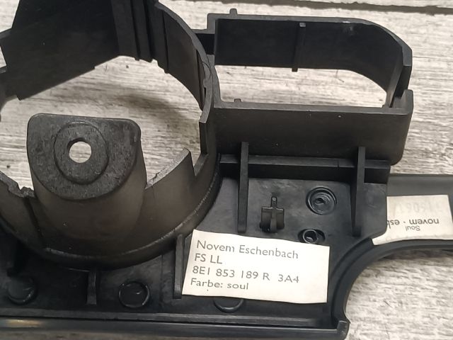 bontott AUDI A4 B6 Bal Műszerfal Díszléc