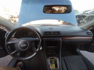 bontott AUDI A4 B6 Bal Napellenző