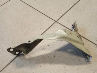 bontott AUDI A4 B6 Bal Sárvédő Oldaltartó