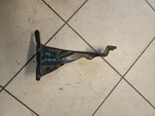 bontott AUDI A4 B6 Bal Sárvédő Oldaltartó