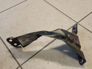 bontott AUDI A4 B6 Bal Sárvédő Oldaltartó