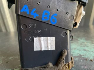 bontott AUDI A4 B6 Bal Szellőző