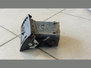 bontott AUDI A4 B6 Bal Szellőző