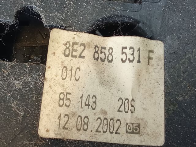 bontott AUDI A4 B6 Bal Visszapillantó Tükör Burkolat