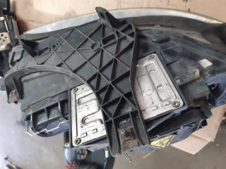 bontott AUDI A4 B6 Bal Xenon Fényszóró