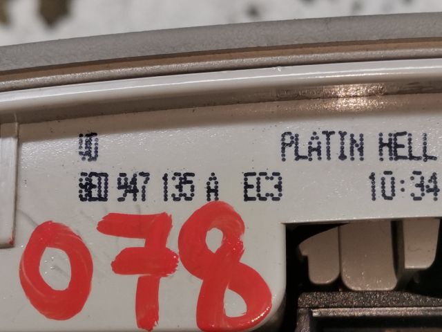 bontott AUDI A4 B6 Beltér Világítás Első