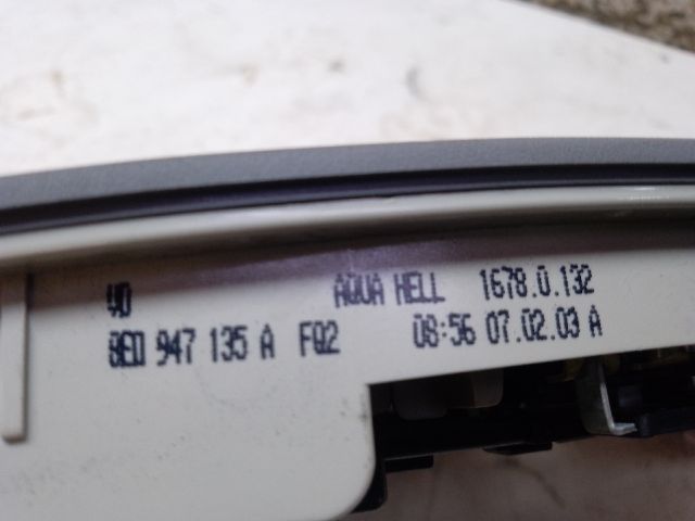 bontott AUDI A4 B6 Beltér Világítás Első